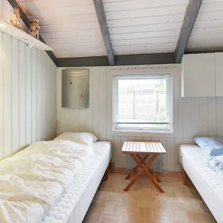 Hébergement de vacances Three-bedroom Holiday In Hemmet 15 *