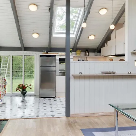 Three-bedroom Holiday In Hemmet 15 Falen
